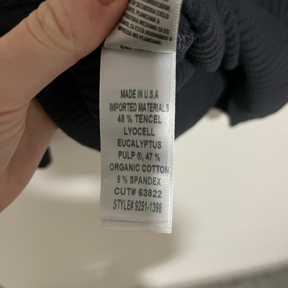 Citizens of humanity charcoal scoop womens carolyn top tee small NWT - Picture 6 of 7